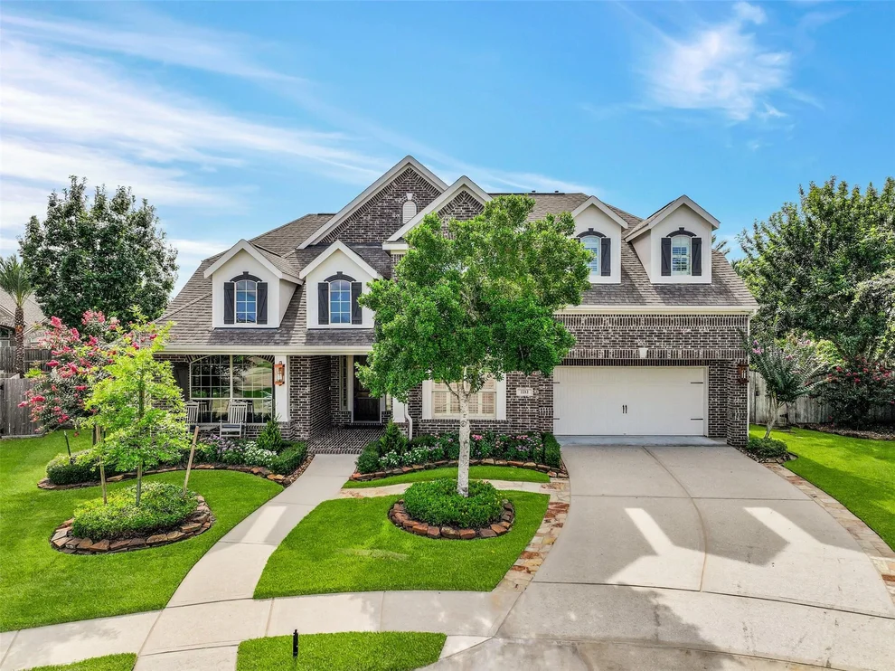 Unit for sale at 2212 Indigo Pass Court, Friendswood, TX 77546
