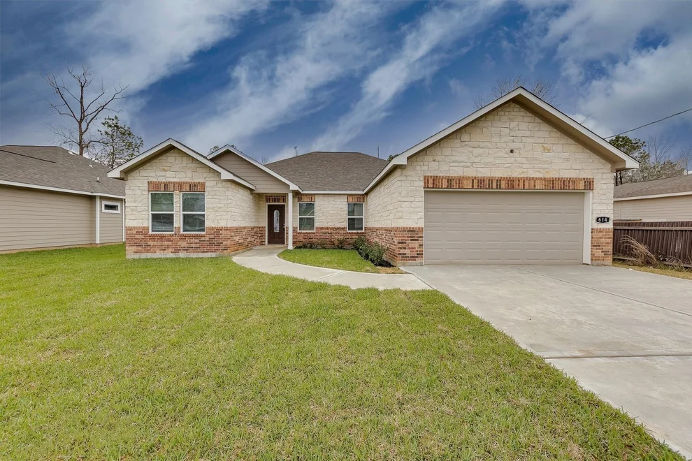 Unit for sale at 614 County Road 3414, Cleveland, TX 77327