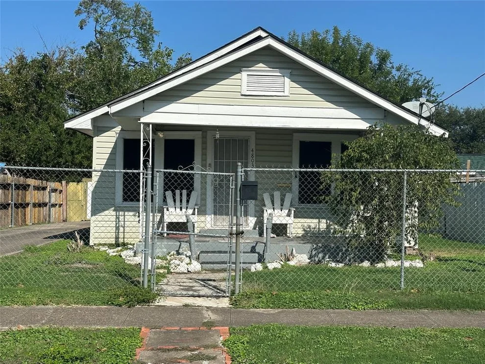 Unit for sale at 4803 Farmer Street, Houston, TX 77020