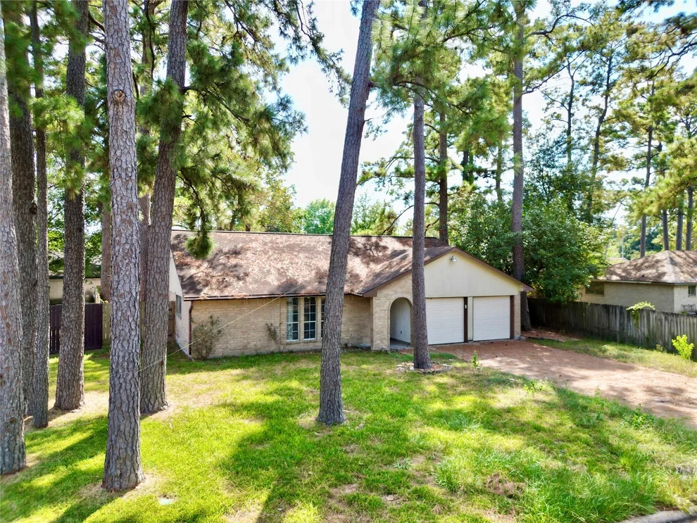 Unit for sale at 8006 White Swan Drive, Humble, TX 77396