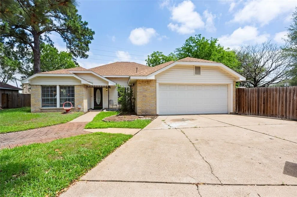 Unit for sale at 15202 Pebble Lake Drive, Houston, TX 77095