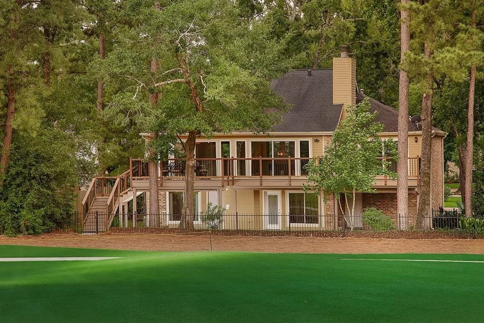 Unit for sale at 106 S Timber Top Drive, The Woodlands, TX 77380