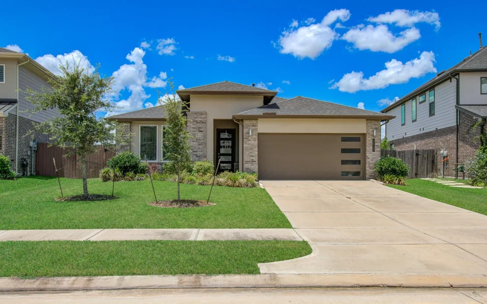 Unit for sale at 3522 Gore Creek Drive, Brookshire, TX 77494