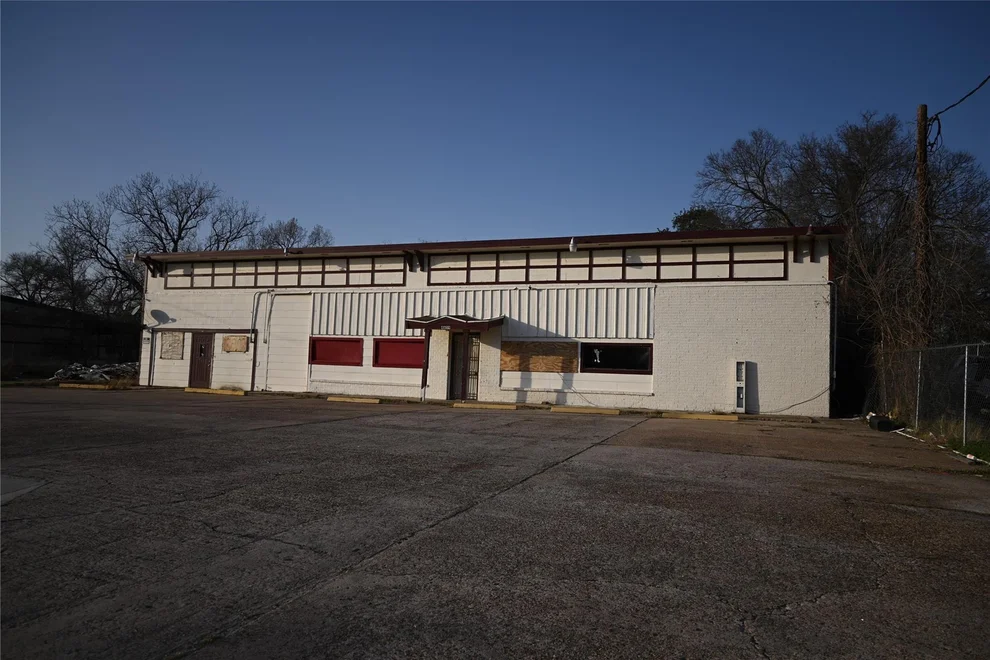 Unit for sale at 4609 Laura Koppe Road, Houston, TX 77016