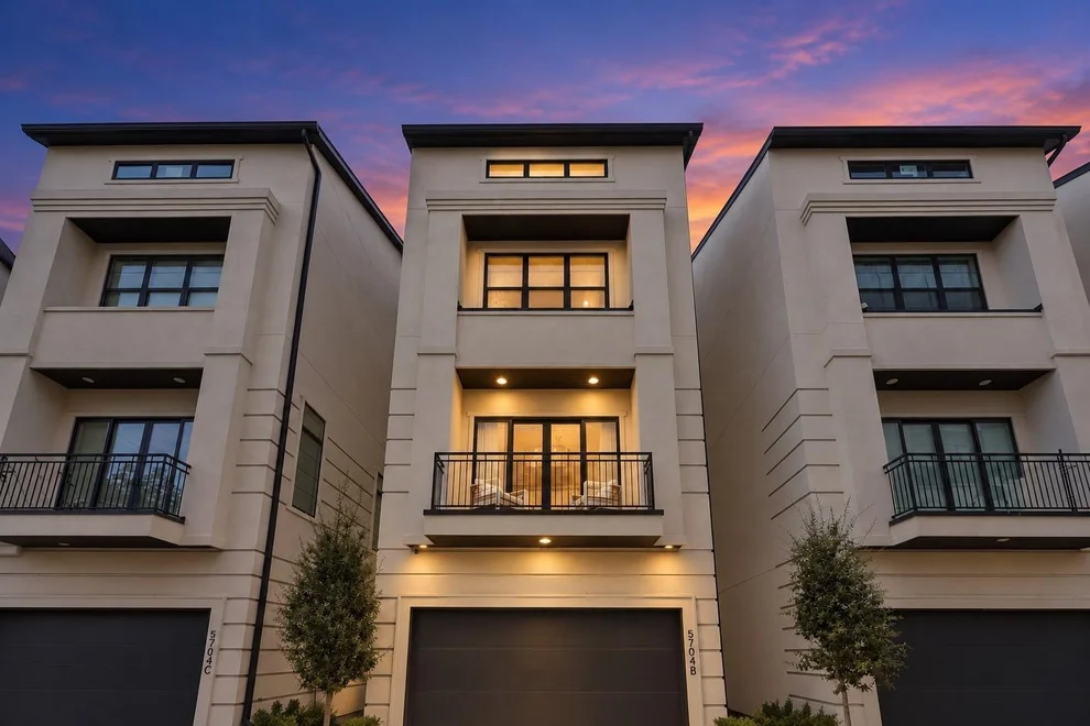 Unit for sale at 5704 Fairdale Lane, Houston, TX 77057