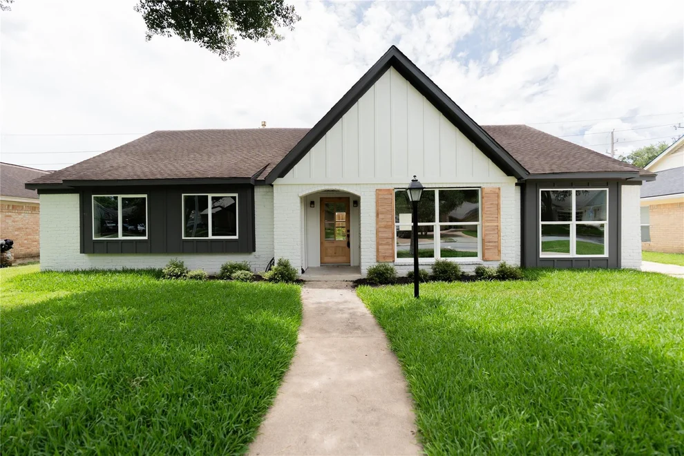 Unit for sale at 4531 Hickory Downs Drive, Houston, TX 77084