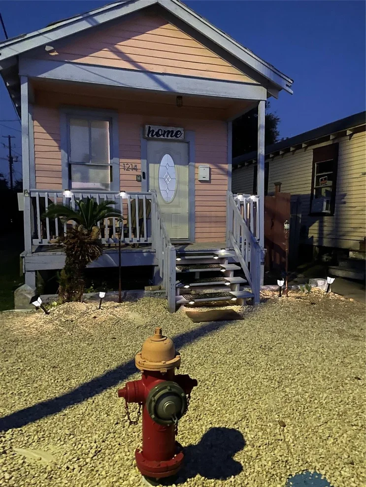 Unit for sale at 1214 42nd Street, Galveston, TX 77550