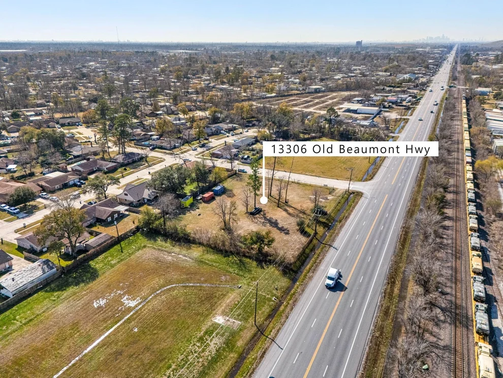 Unit for sale at 13306 Old Beaumont Highway, Houston, TX 77049