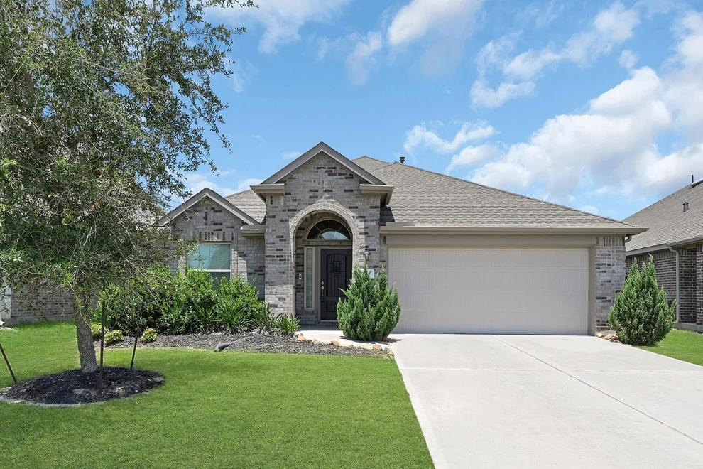 Unit for sale at 9415 Spring Fawn Drive, Richmond, TX 77406
