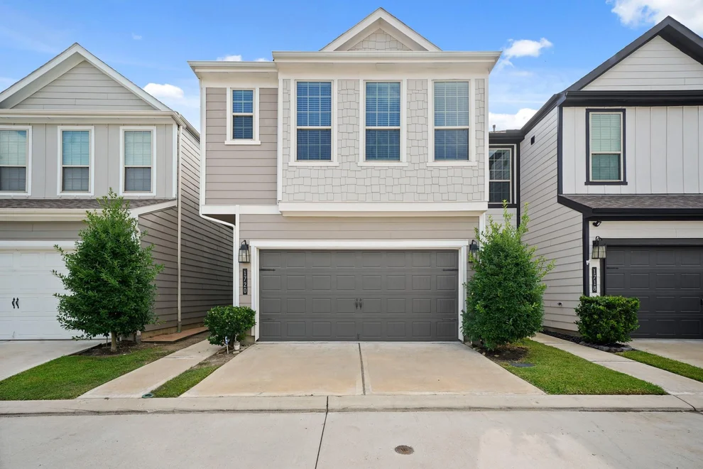 Unit for sale at 1720 Summerlyn Terrace Drive, Houston, TX 77080