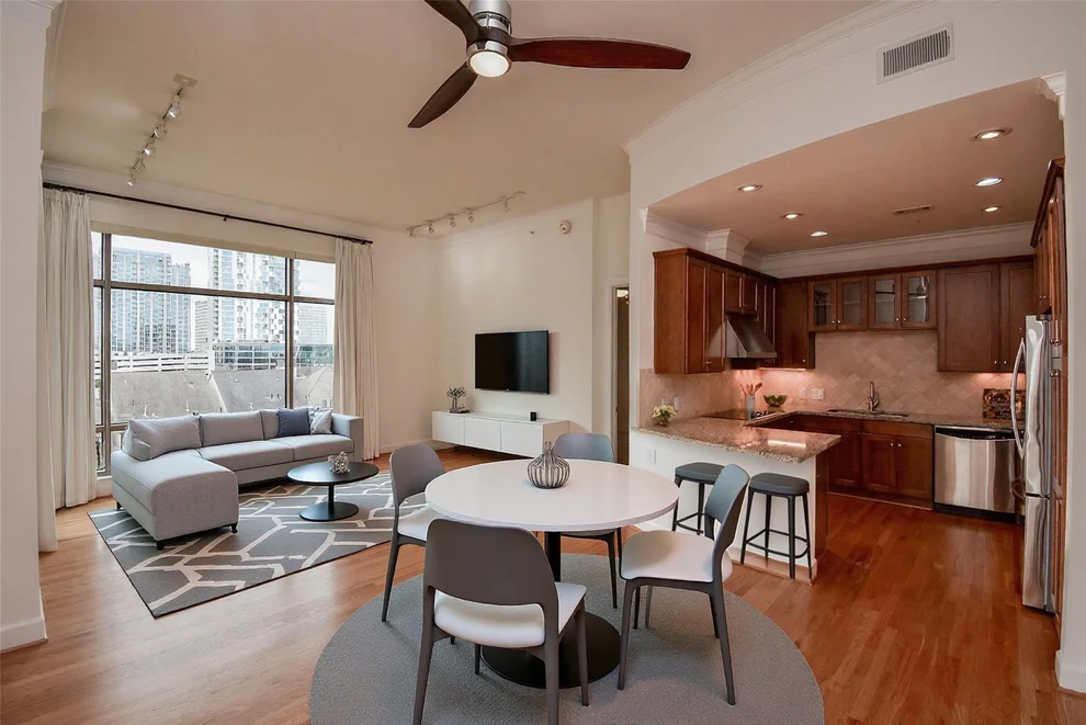 Unit for sale at 2211 Briarglen Drive, Houston, TX 77027