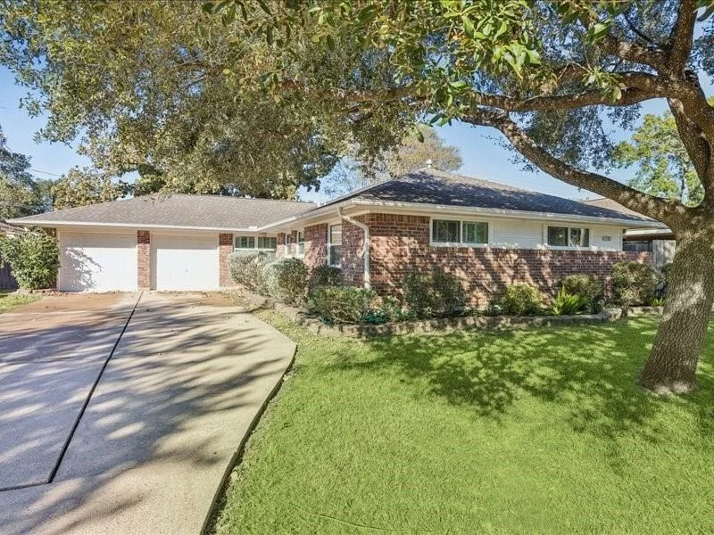 Unit for sale at 6230 Shadow Crest Street, Houston, TX 77074