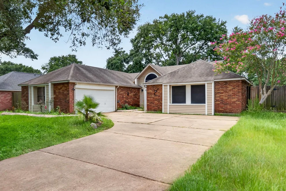 Unit for sale at 22918 Glenover Drive, Katy, TX 77450