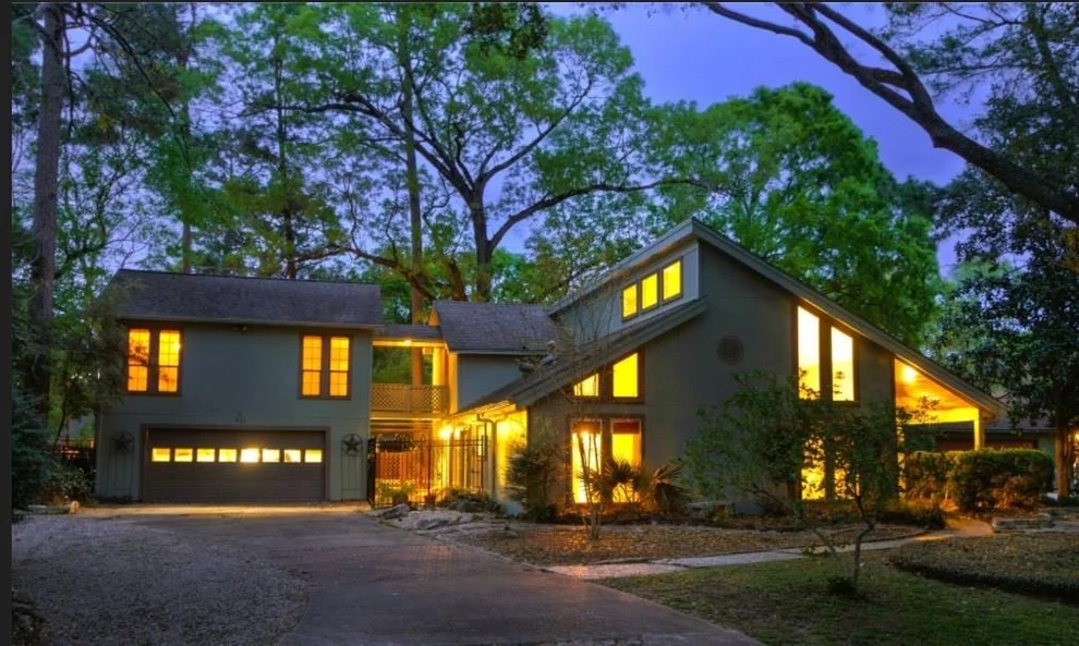 Unit for sale at 611 Saint Andrews Road, Kingwood, TX 77339