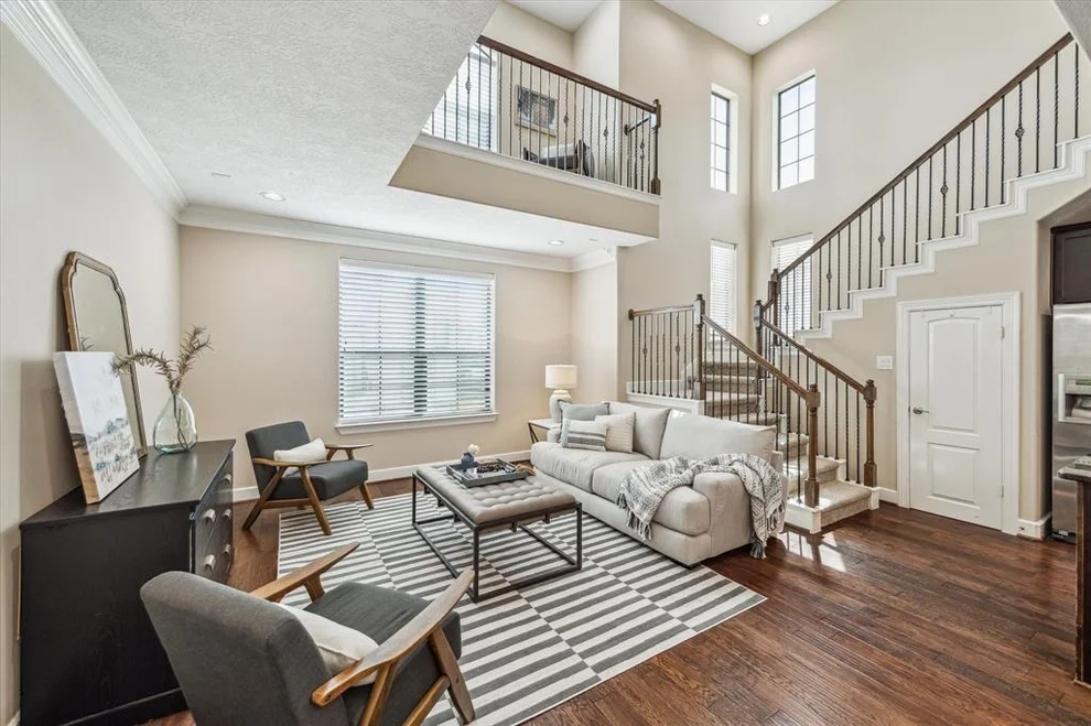 Unit for sale at 3207 Garden Oaks View, Houston, TX 77018