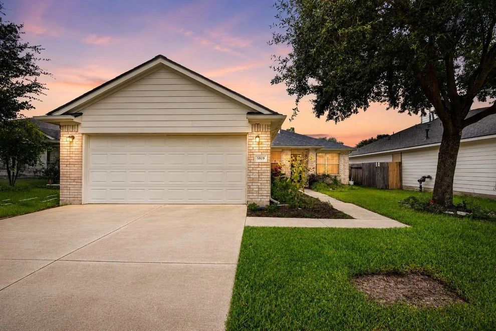 Unit for sale at 5919 Bradworthy Drive, Katy, TX 77449