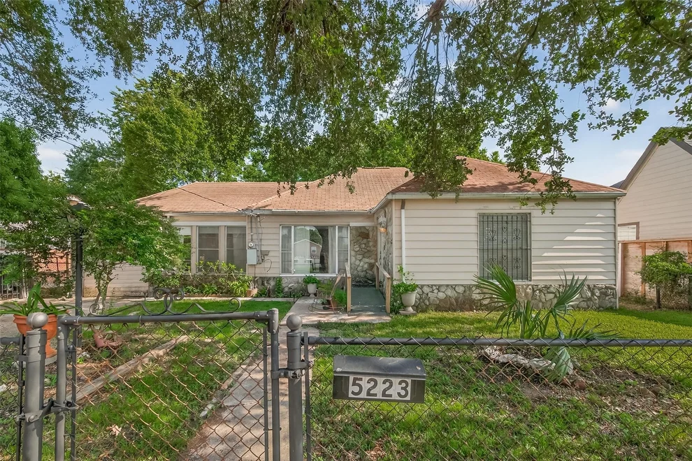 Unit for sale at 5223 Clay Street, Houston, TX 77023