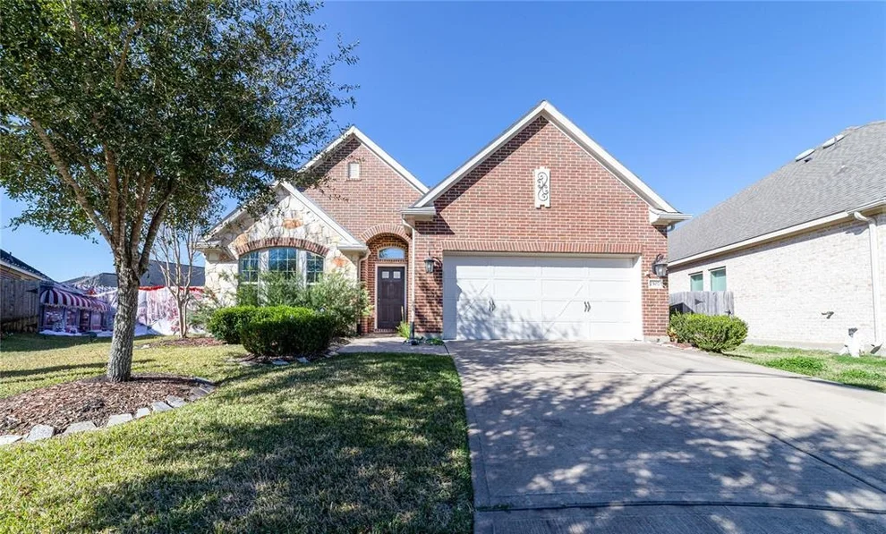 Unit for sale at 2507 Atwater Ridge Court, Richmond, TX 77406