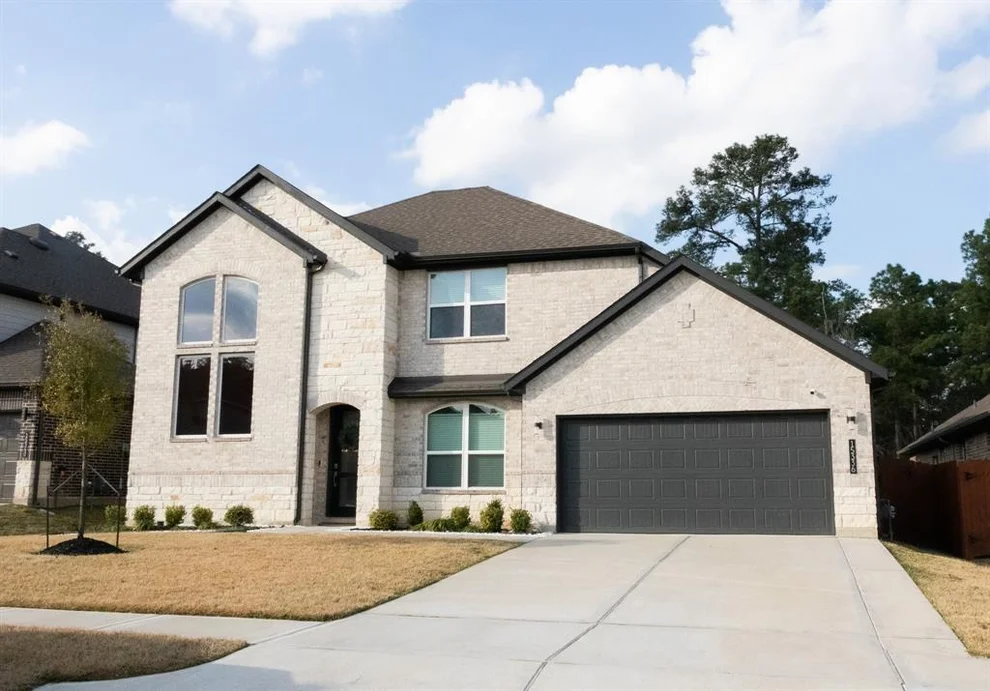 Unit for sale at 15336 Sandhill Crane Lane, Conroe, TX 77384