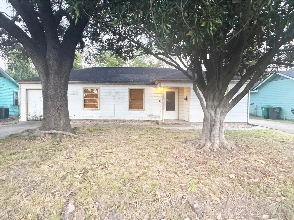 Unit for sale at 11206 O Donnell Drive, Houston, TX 77076
