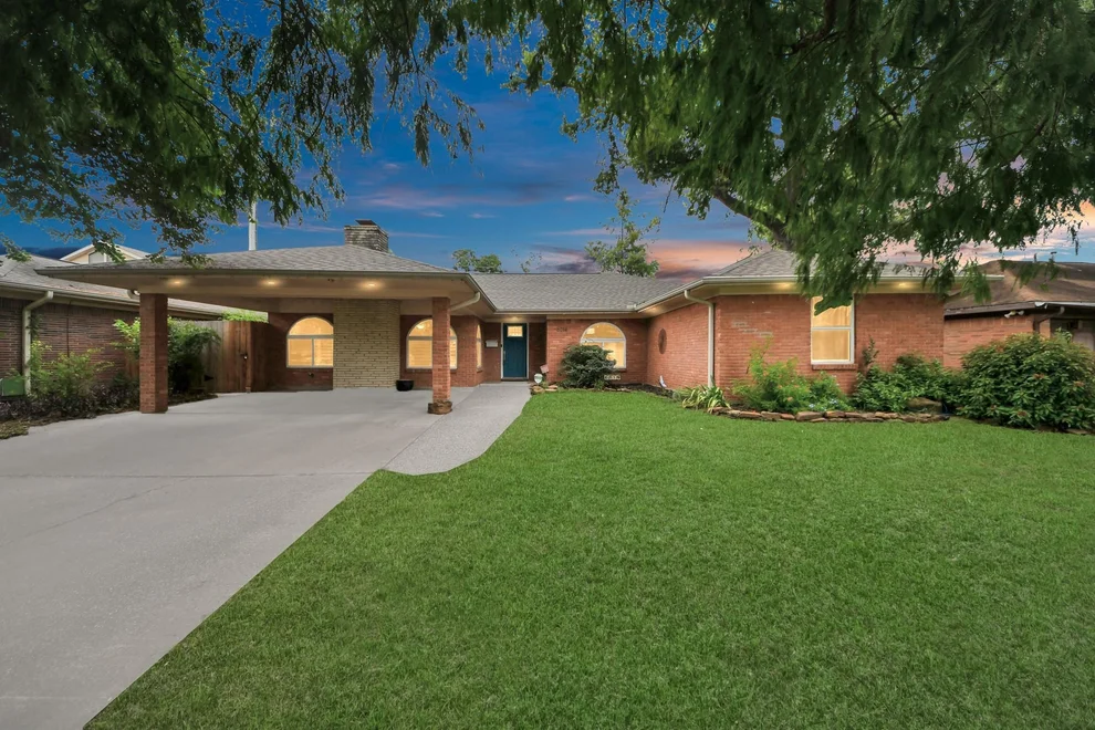 Unit for sale at 6214 Wynnwood Lane, Houston, TX 77008