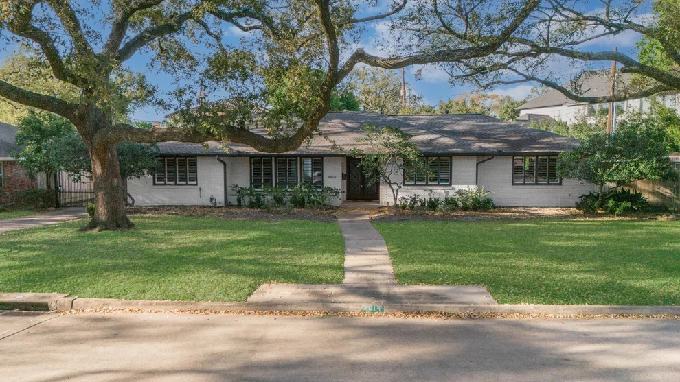 Unit for sale at 4614 Shetland Lane, Houston, TX 77027
