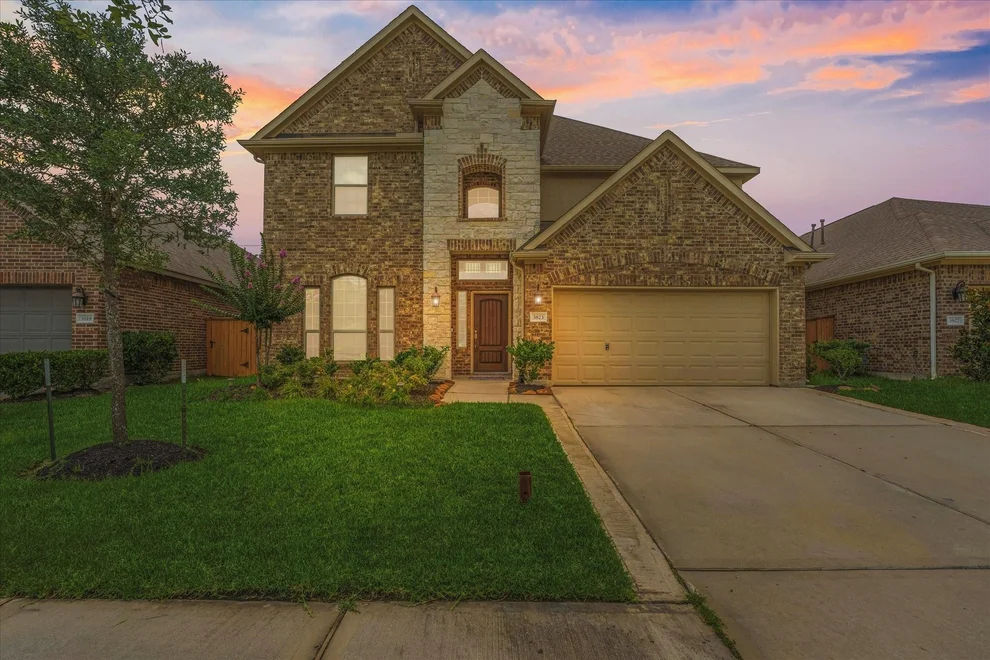 Unit for sale at 3823 Fleetwood Falls Lane, Spring, TX 77386