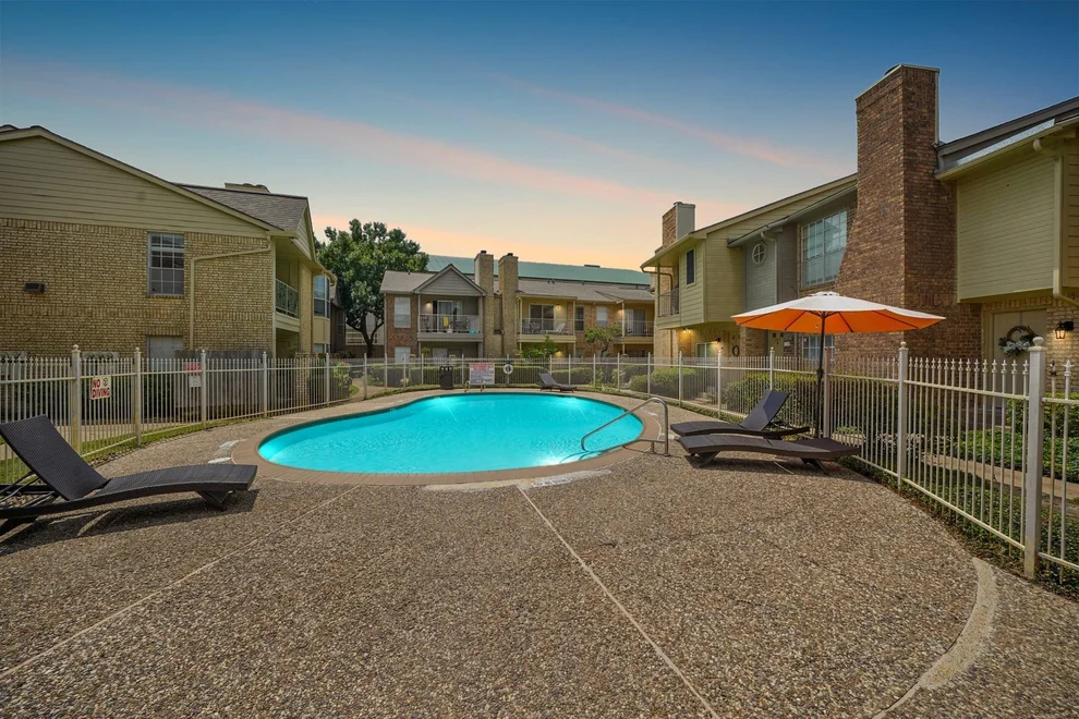 Unit for sale at 11201 Lynbrook Drive, Houston, TX 77042