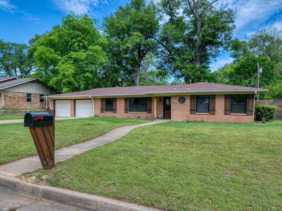 Unit for sale at 623 Beechwood Drive, Tyler, TX 75701