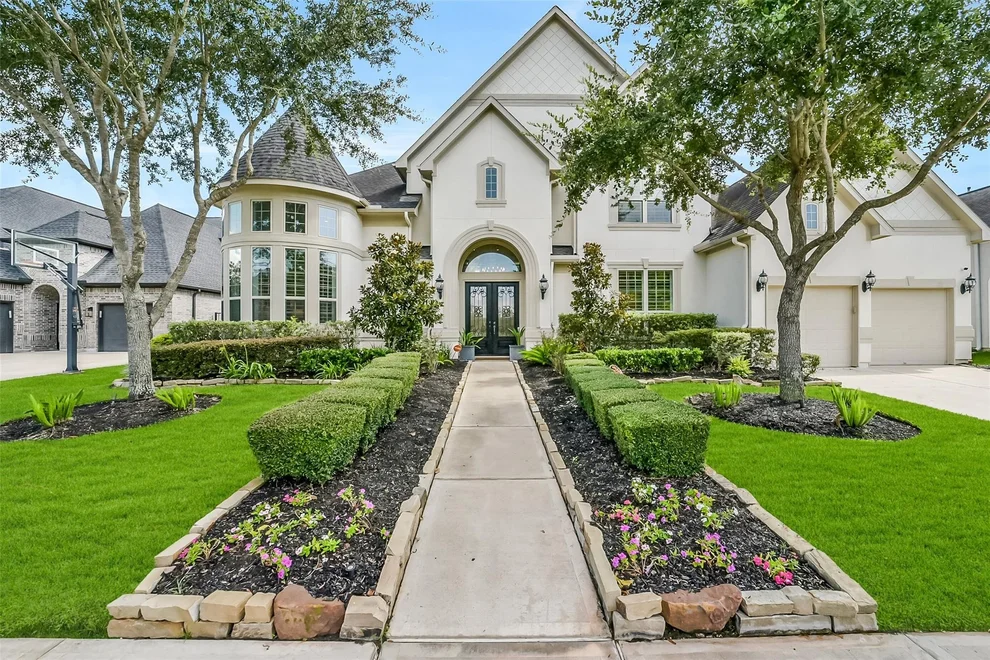 Unit for sale at 9603 Plaza Point Drive, Missouri City, TX 77459