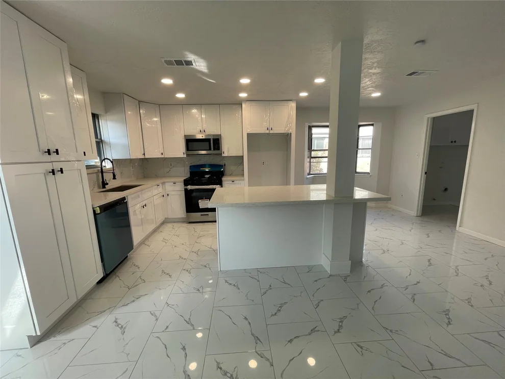 Unit for sale at 8711 S Dairy Ashford Road, Houston, TX 77099