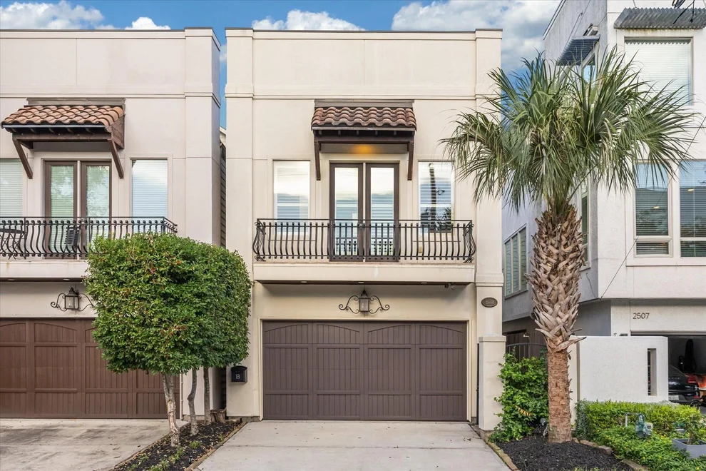 Unit for sale at 2505 Mcduffie Street, Houston, TX 77019