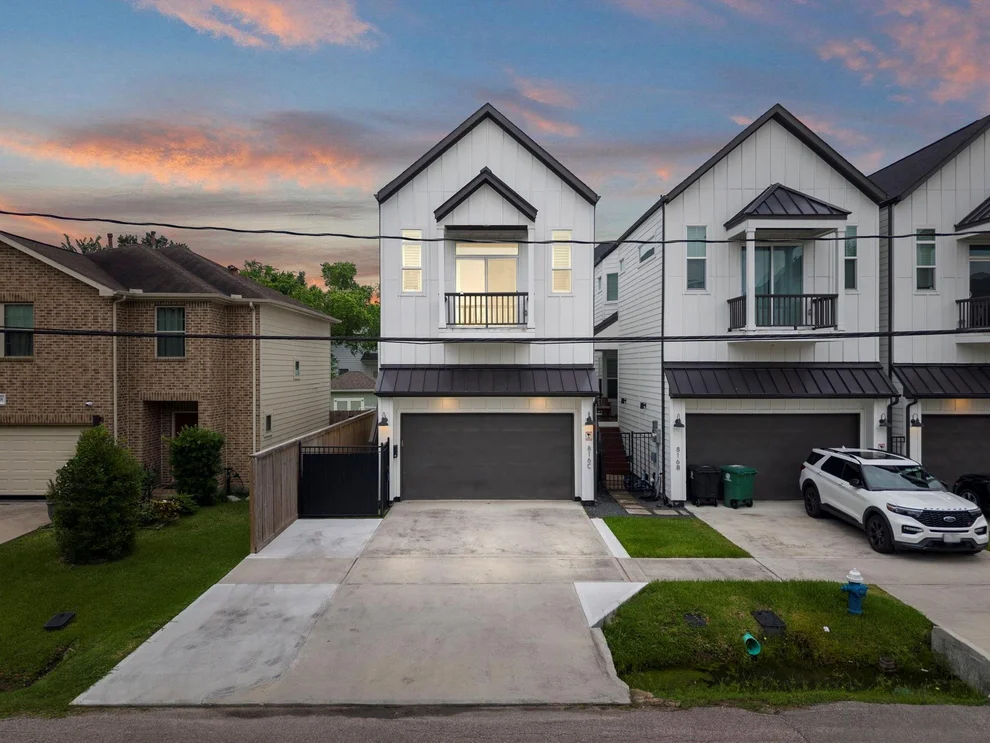 Unit for sale at 816 E 38th St, Houston, TX 77022