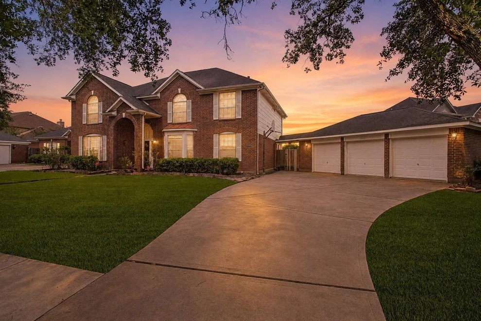 Unit for sale at 515 Spring Moss Drive, Missouri City, TX 77459