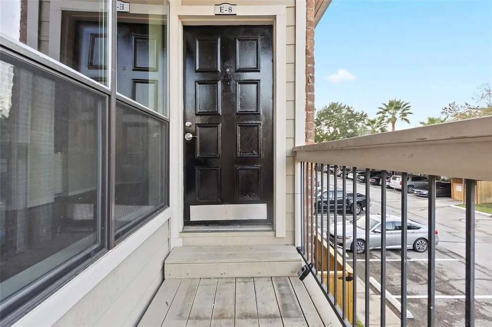 Unit for sale at 2001 Bering Drive, Houston, TX 77057