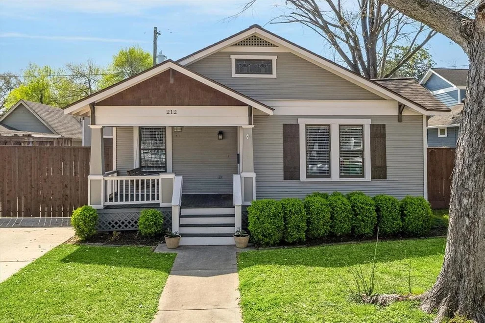 Unit for sale at 212 E 24th Street, Houston, TX 77008