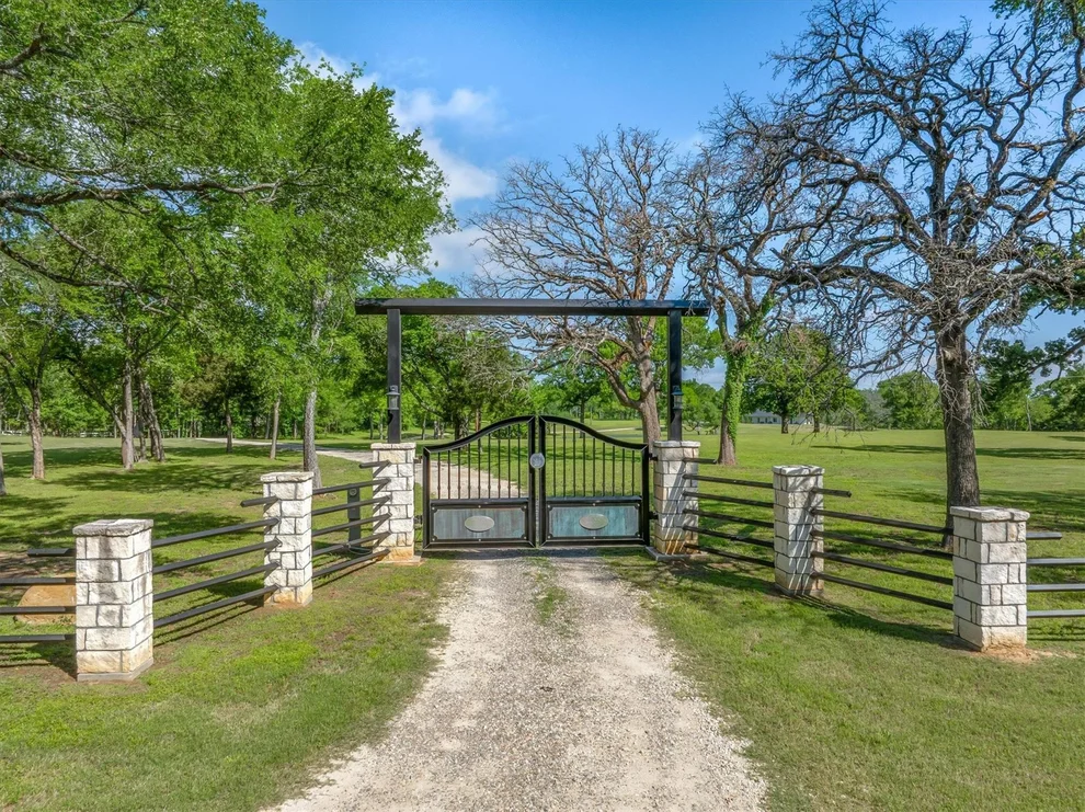 Unit for sale at 1189 Vz County Road 3702, Wills Point, TX 75169