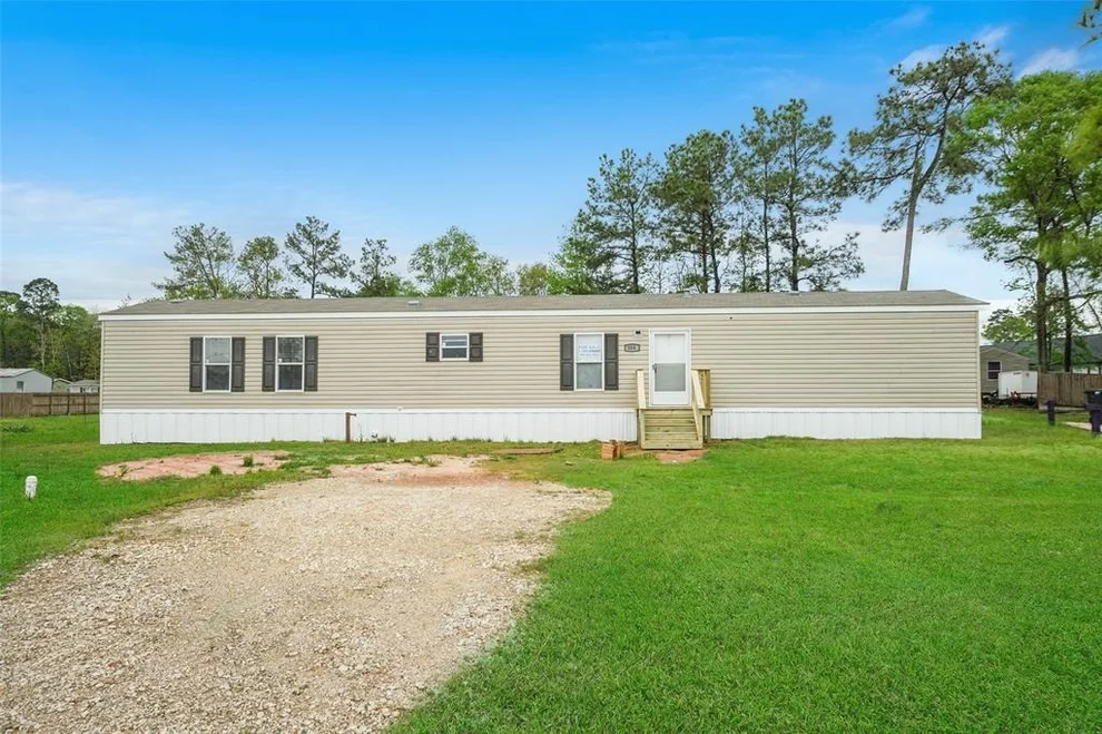 Unit for sale at 356 Grafton Court, Conroe, TX 77303