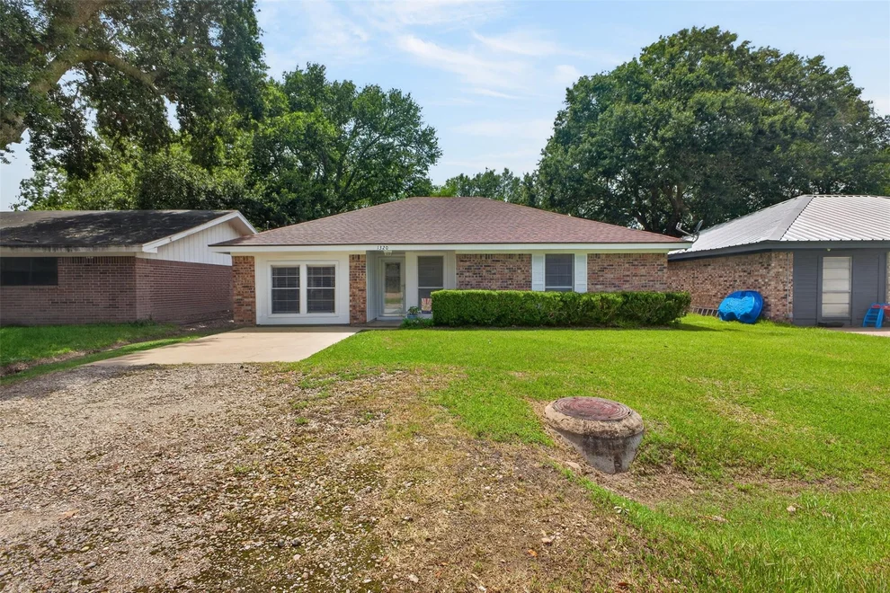 Unit for sale at 1320 W Palm Drive, Winnie, TX 77665