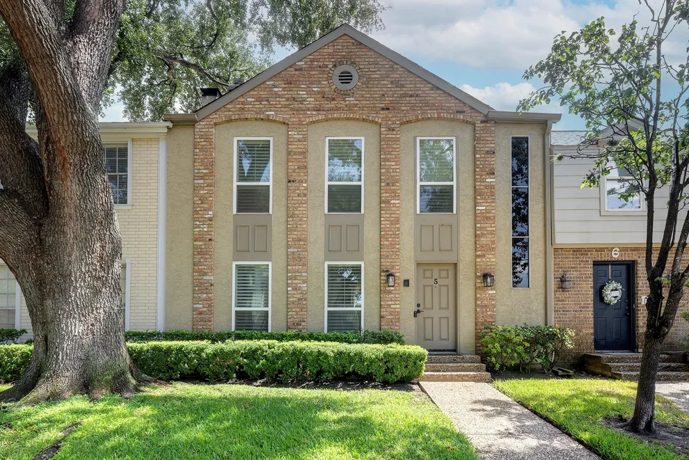 Unit for sale at 2323 Augusta Drive, Houston, TX 77057