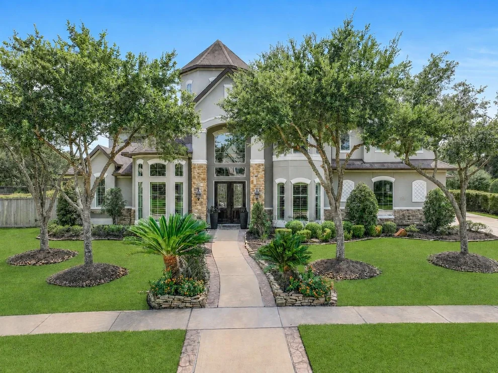 Unit for sale at 2316 Durango Bend Lane, Friendswood, TX 77546