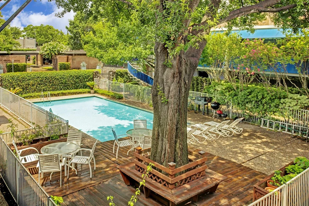 Unit for sale at 3271 Sul Ross St, Houston, TX 77098