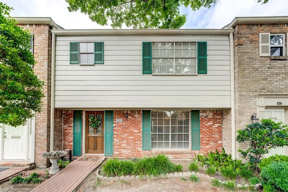 Unit for sale at 6432 Burgoyne Road, Houston, TX 77057