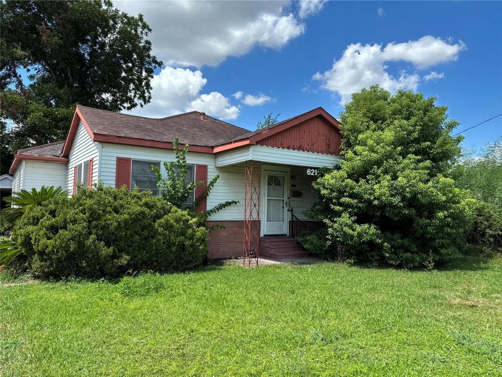 Unit for sale at 6215 Gay Street, Houston, TX 77022