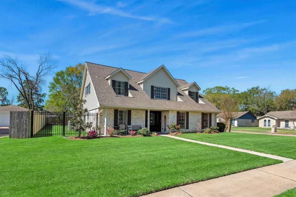 Unit for sale at 2002 Millhouse Road, Houston, TX 77073