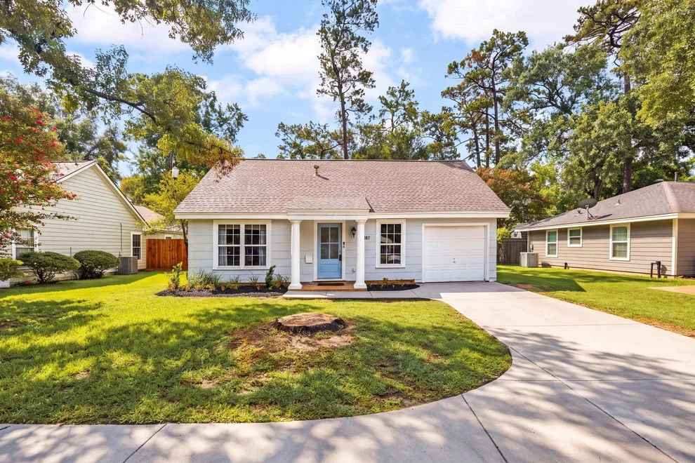 Unit for sale at 1067 W 43rd Street, Houston, TX 77018