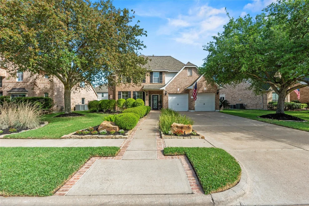 Unit for sale at 17718 Cypress Laurel Street, Houston, TX 77095