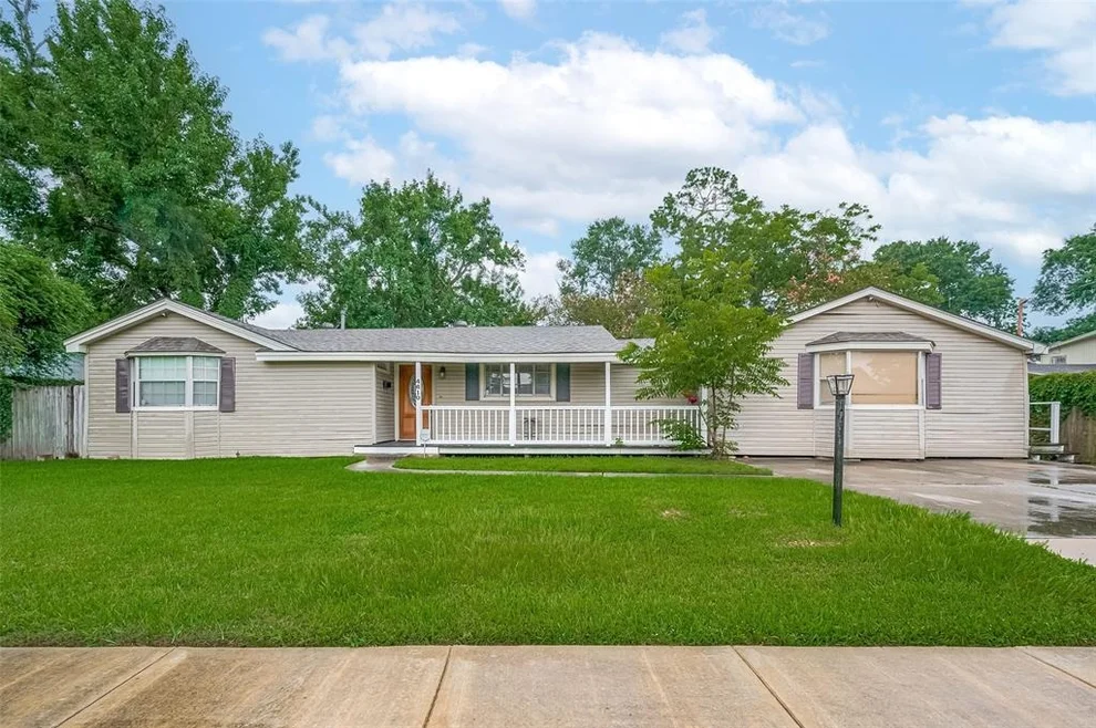 Unit for sale at 4610 Brinkman Street, Houston, TX 77018