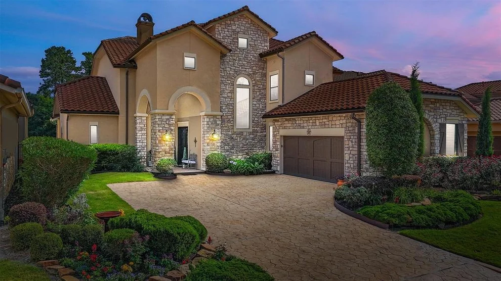 Unit for sale at 16119 Villa Fontana Way, Houston, TX 77068