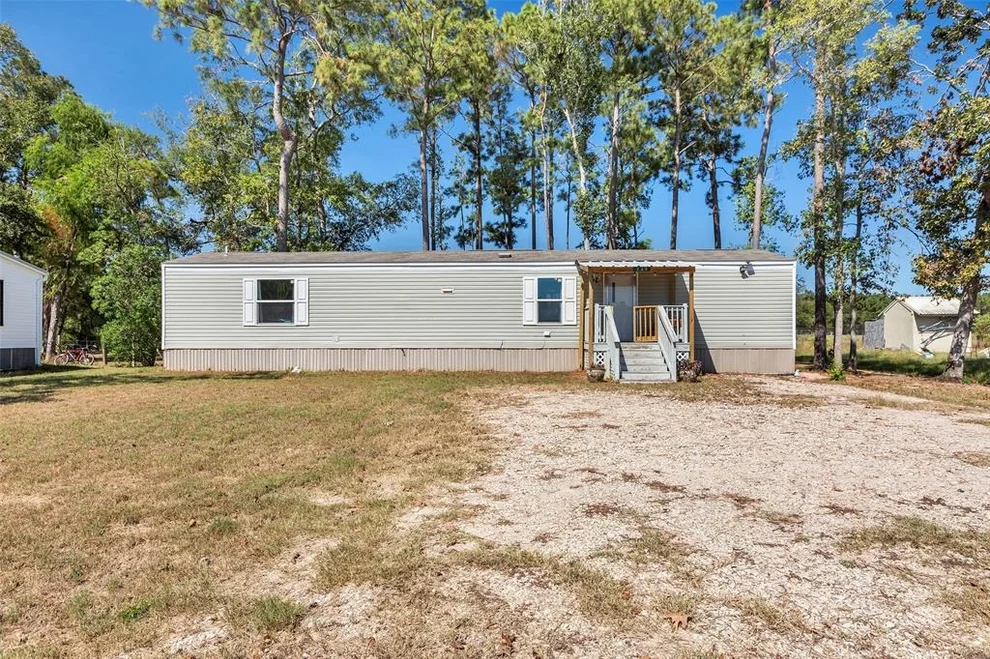 Unit for sale at 749 Bradford Street, Conroe, TX 77303